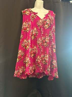 JODIFL Pink Floral Sleeveless Sharkbite Hem Tunic Top Size M